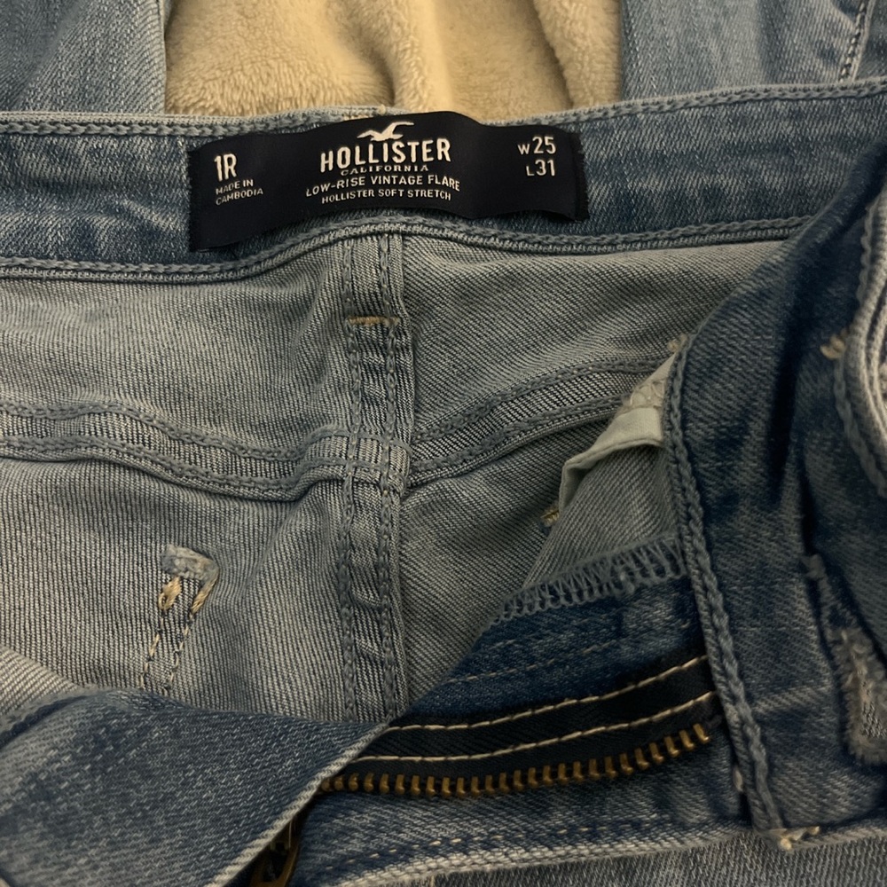 Flare hollister jeans - Picture 3 of 3